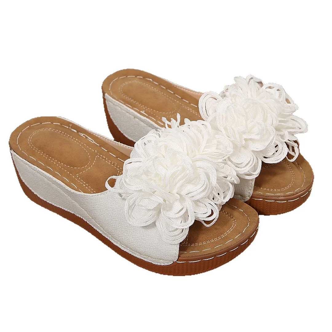 Breakj Breakj New Summer Women's Slope And Thick-Bottom Slippers Large-Size Wear With Flowers Decoration