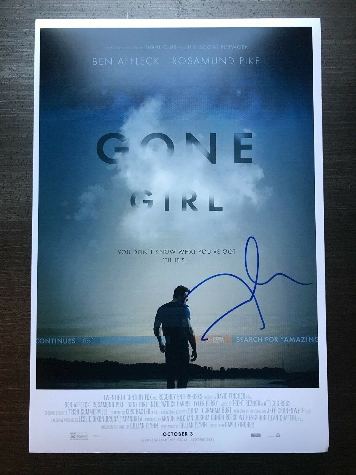 * DAVID FINCHER * signed autographed 12x18 Photo Poster painting poster * GONE GIRL * 1