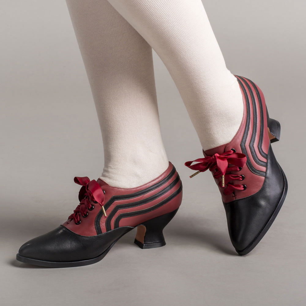 Red & Black Patchwork Lace-Up Pointed Toe Spool Heel Women's Oxfords Nicepairs