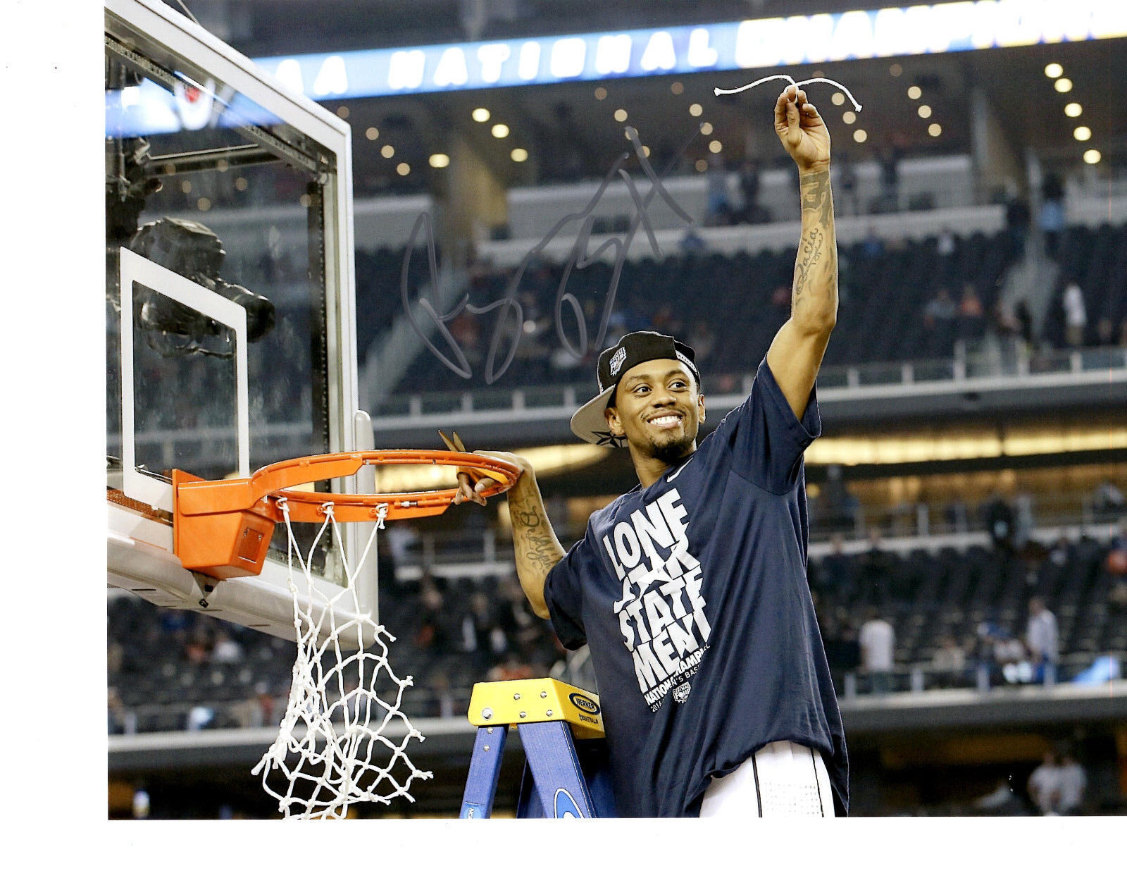 Ryan Boatright UCONN Huskies Auto Autograph Signed Photo Poster painting 8x10 National Champs!