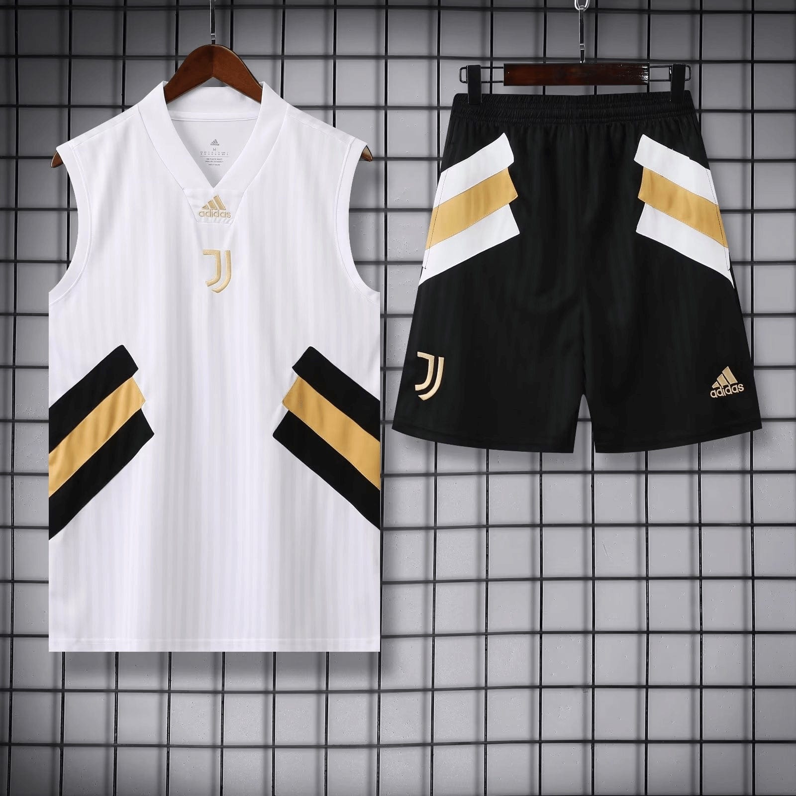 2023/2024 Juventuspre-match training Jersey+Shorts 1:1 Thai Quality mysite