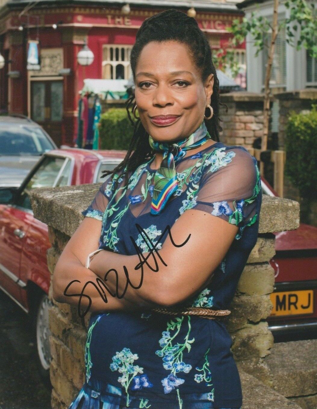 Suzette Llewellyn (Sheree Trueman) **HAND SIGNED** 10x8 Photo Poster painting ~ Eastenders