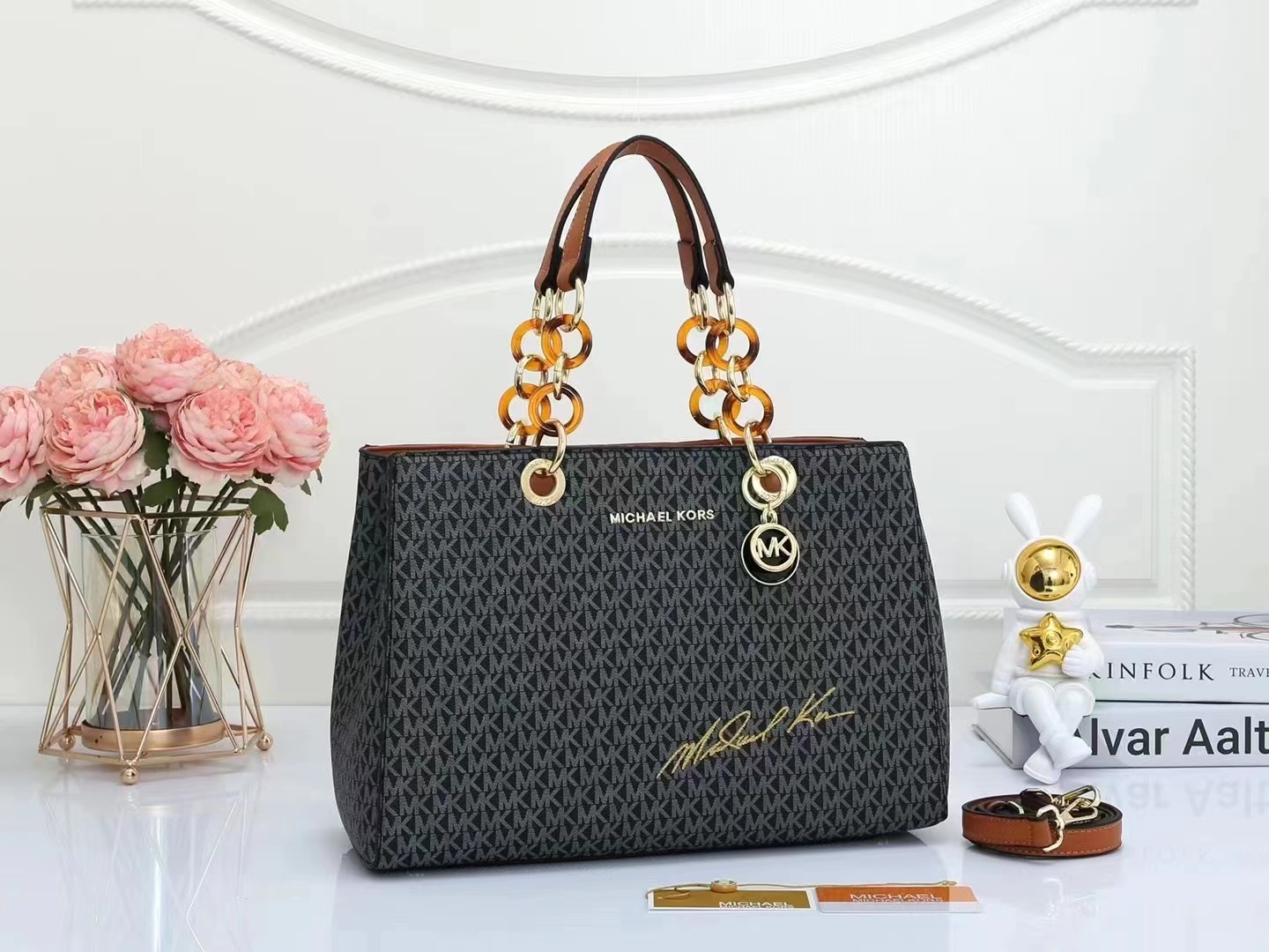 【🔥🔥🔥Factory direct sales】2023 latest MICHAEL KORS MK MARILYN Hand Shoulder Crossbody Bag Women - Medium - Middle East Sale💥💥💥
