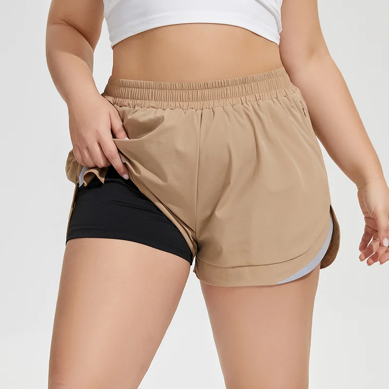 Plus-size loose-fitting outdoor sports shorts