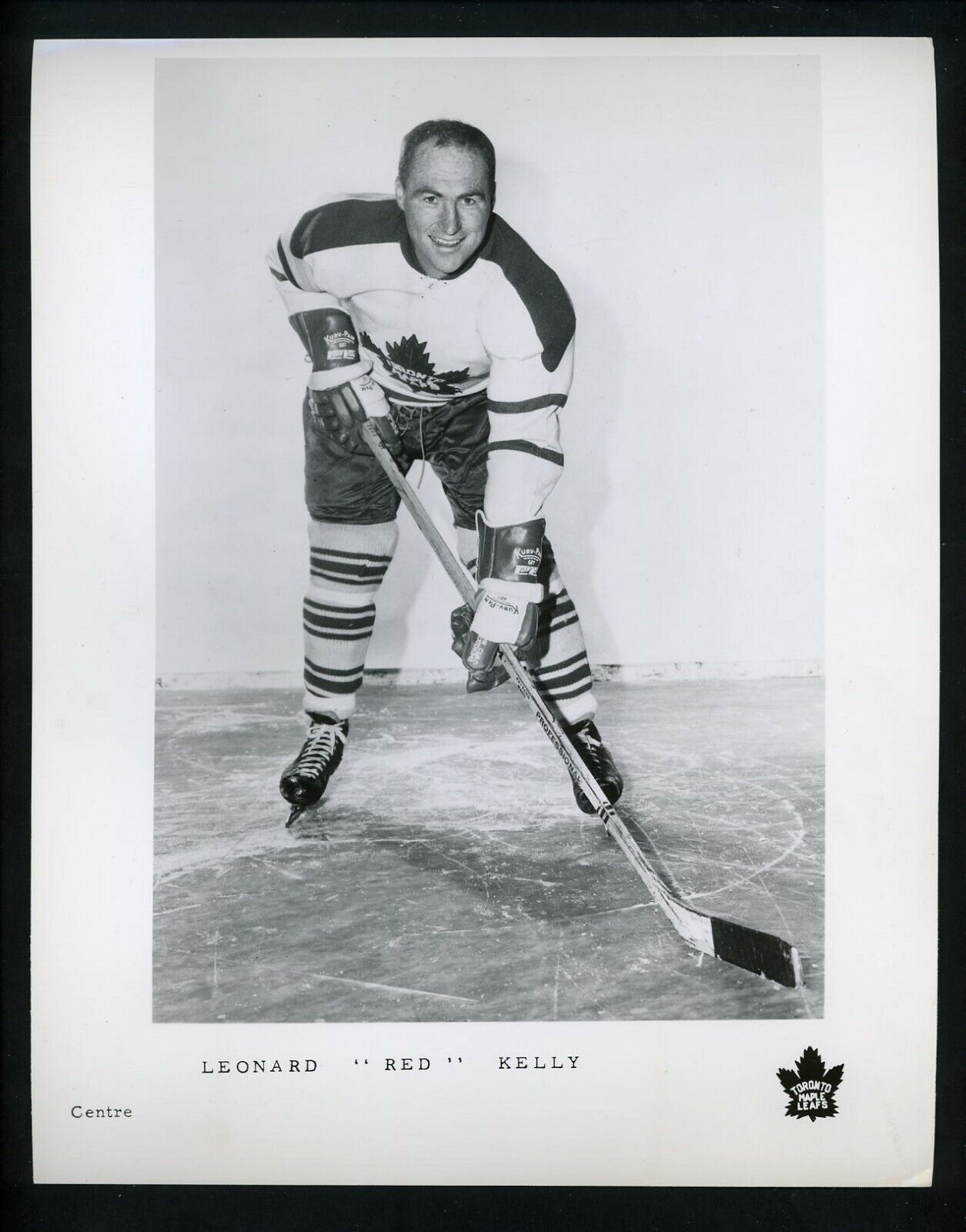 Red Kelly circa 1960's team issued Press Photo Poster painting Toronto Maple Leafs