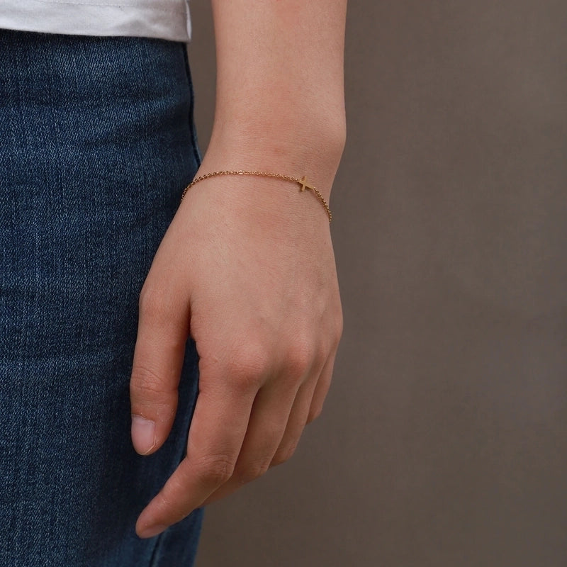Retro Style 18k Gold Plated Cross Stainless Steel Bracelet