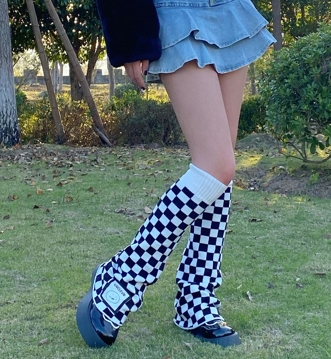 Y2K CHECKERBOARD LEG WARMERS