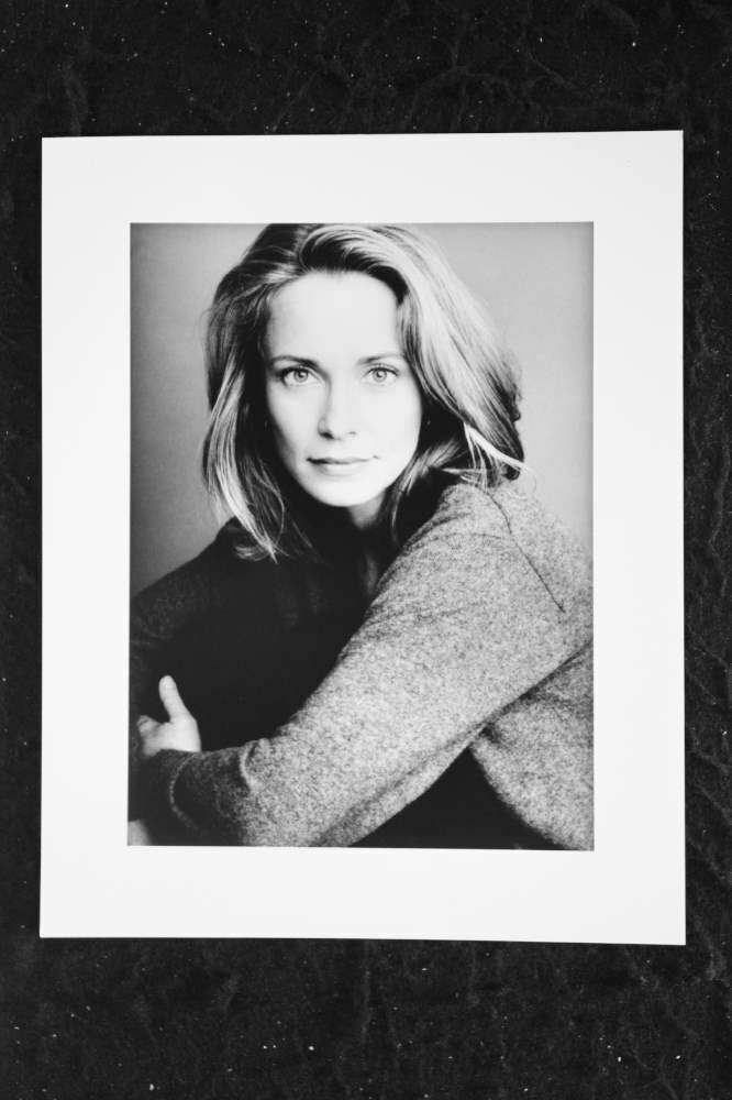 Susnna Thompson - 8x10 Headshot Photo Poster painting