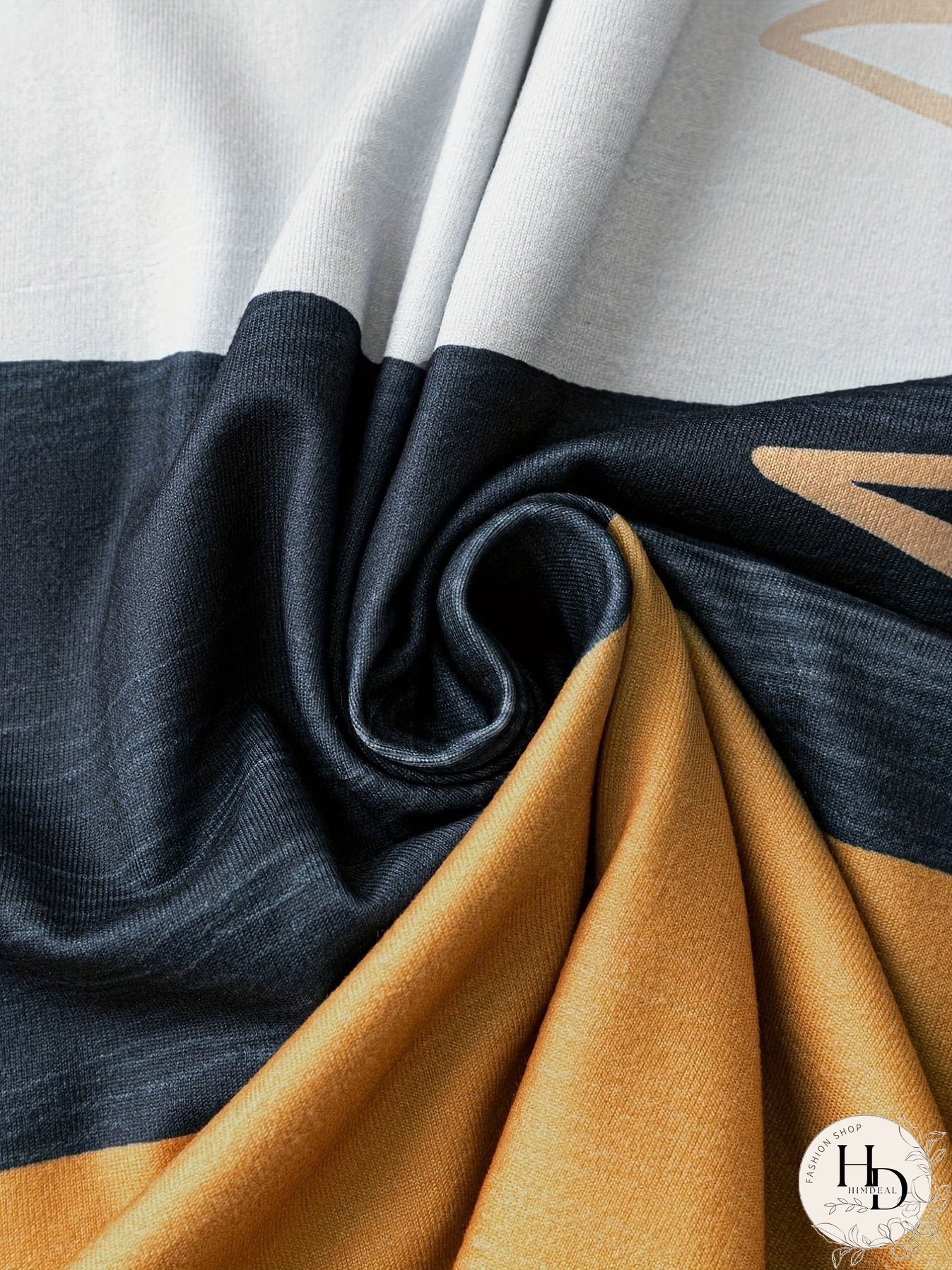 Women's Loose-Fitting Long Sleeve T-Shirt