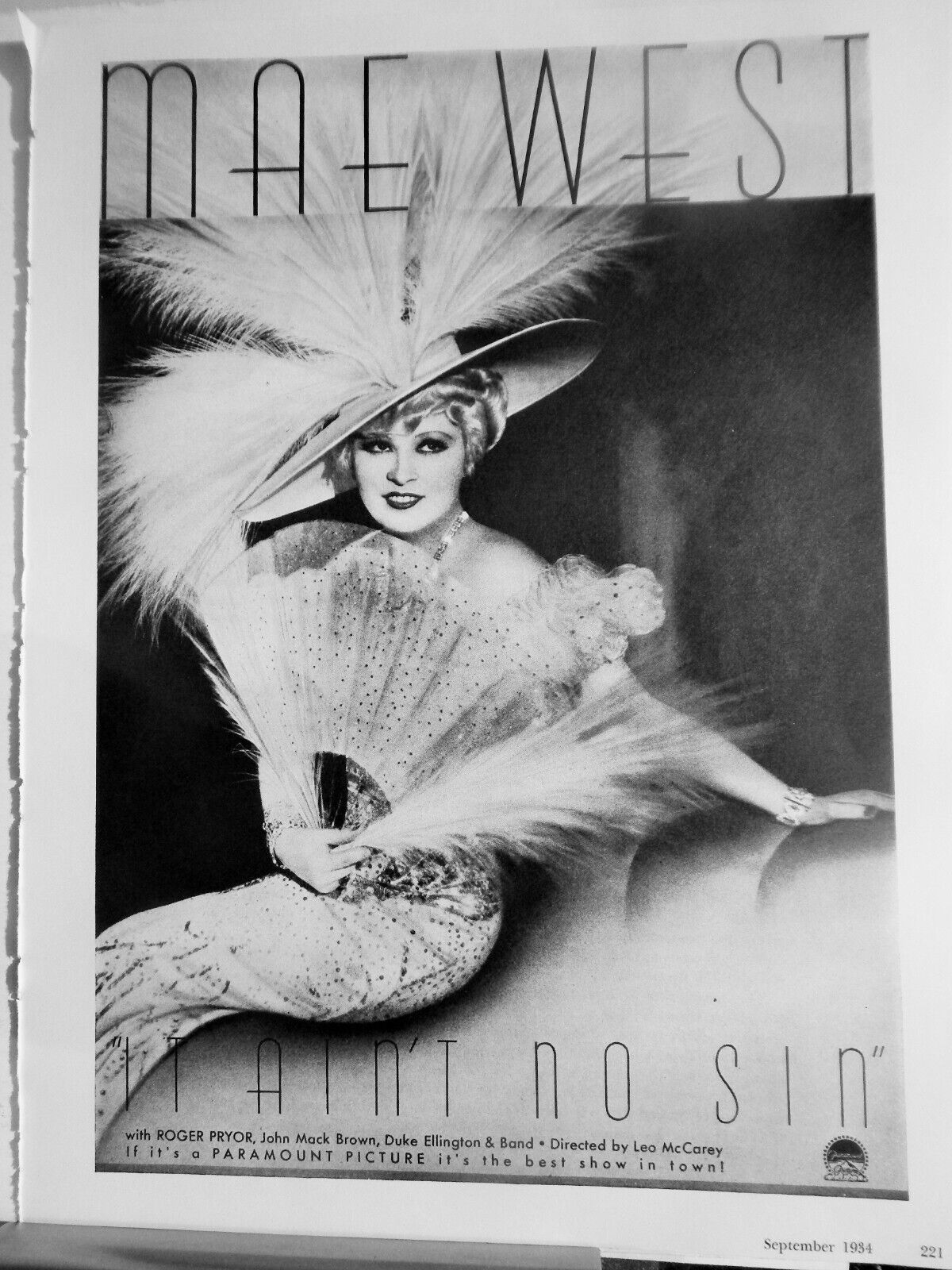 LEGENDARY MAE WEST GREAT Photo Poster painting (STUDIO PORTRAIT 1971 reprint)