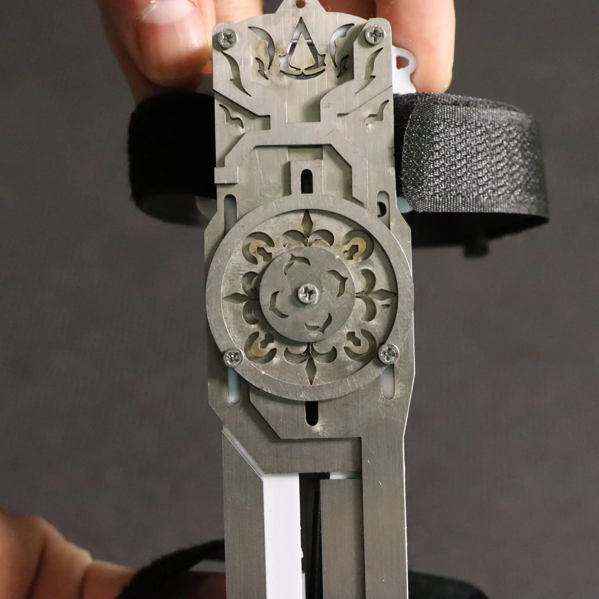Hidden Blade Plastic Blade -  hidden blade image 2