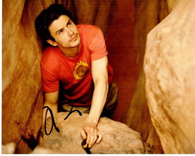 James Franco Signed - Autographed 127 Hours 8x10 inch Photo Poster painting with Certificate