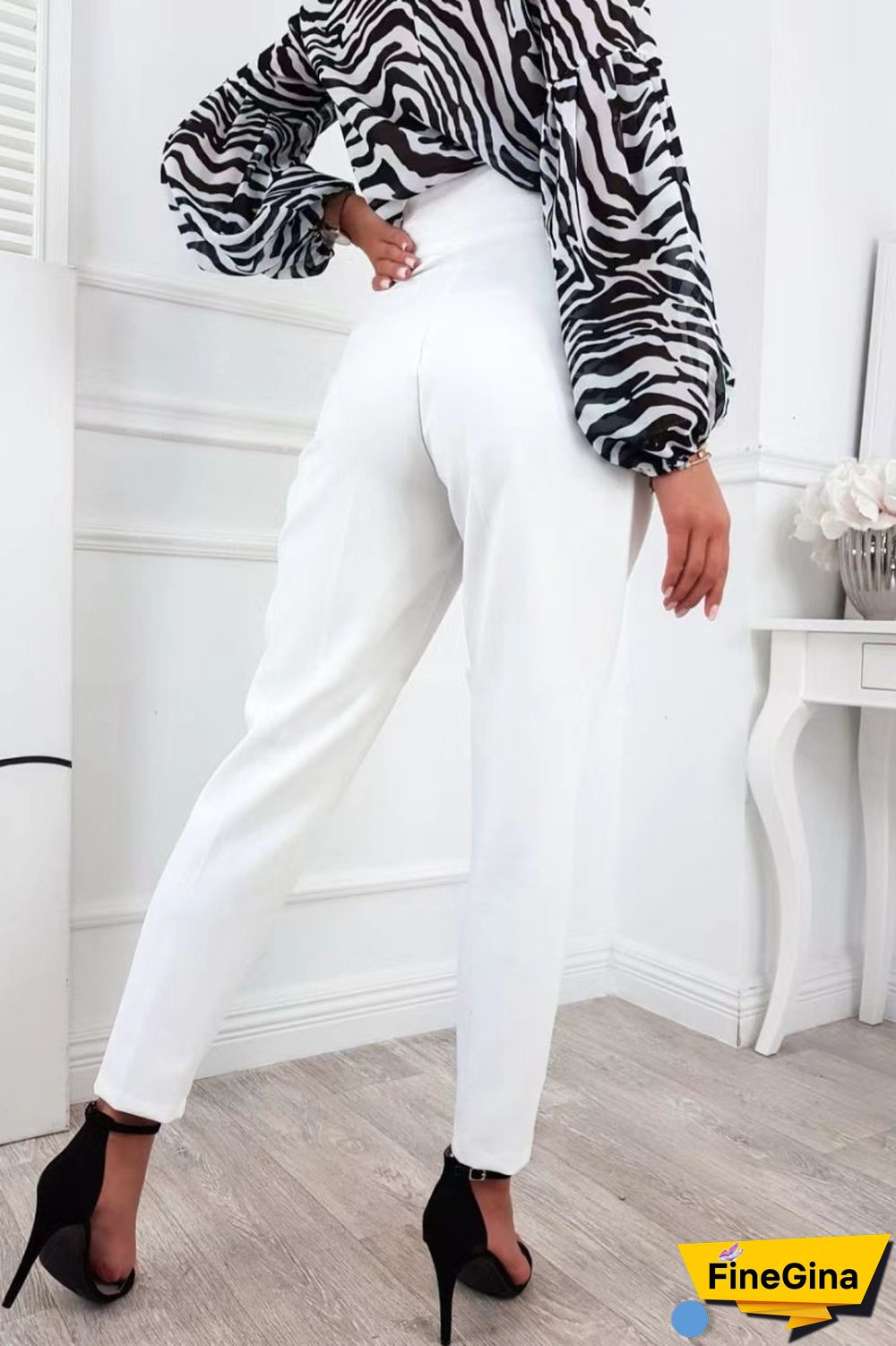 Black Casual Solid Buttons Regular High Waist Conventional Solid Color Trousers