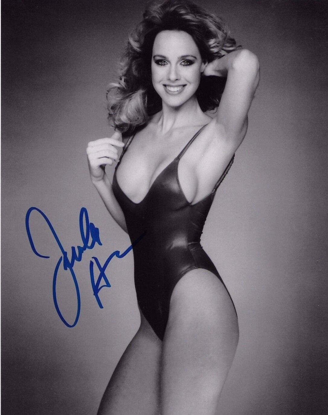 Jenilee Harrison Signed 8x10 Photo Poster painting - Three's Company BABE - SEXY!!! H477