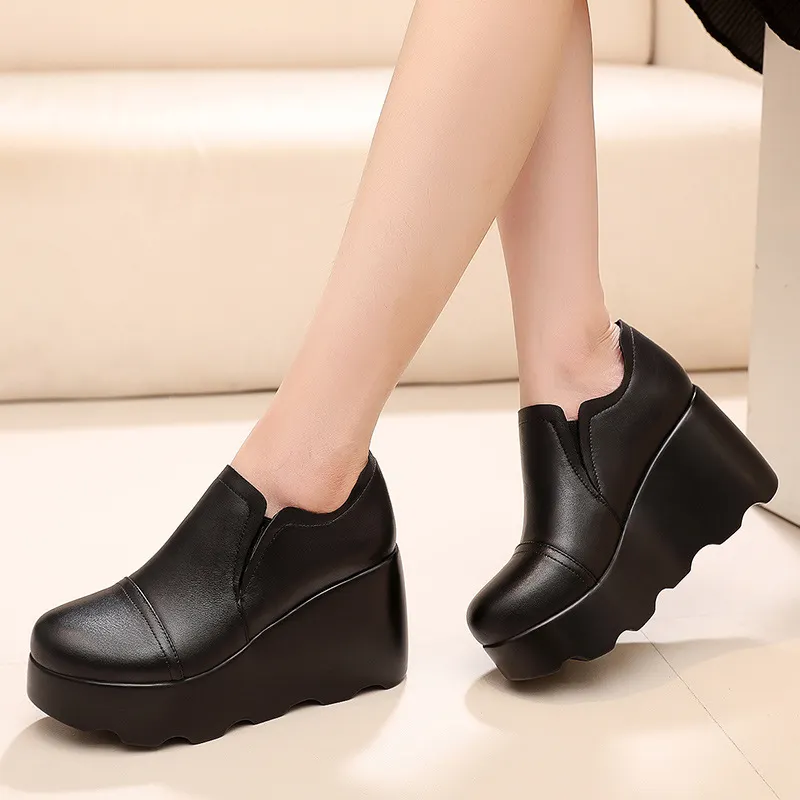 Breakj Breakj A Foot Pedaled Women's Shoes Thick Sole Waterproof Slope Heel Single Shoes With Deep Mouth Loose Cake Shoes Ladies Round Head Casual Shoes
