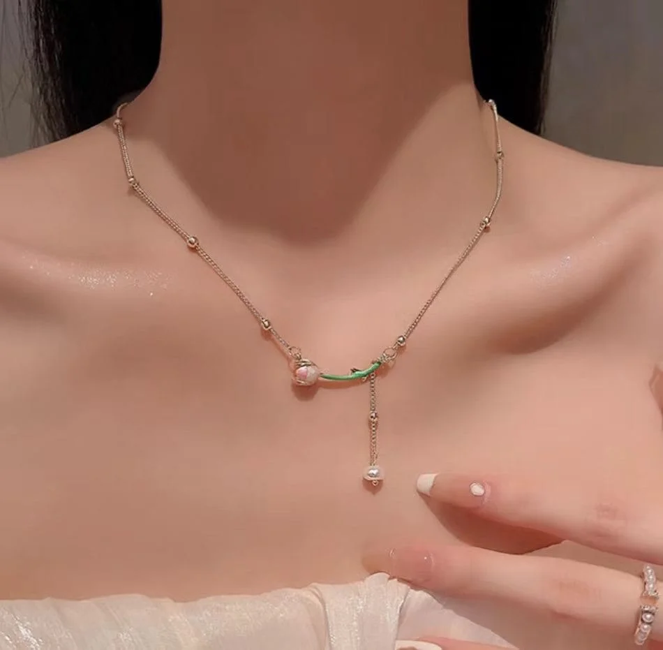 Sweet Enamel Tulip Pearl Charm Rolo Chain Necklace