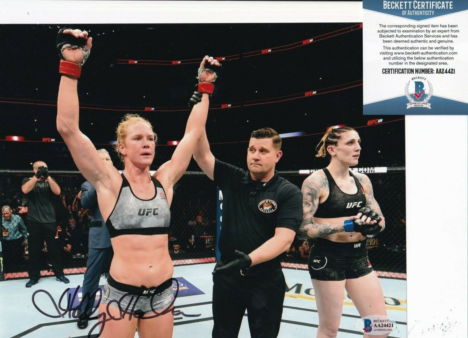 HOLLY HOLM signed (UFC FIGHTING) MMA KICKBOXING 8X10 Photo Poster painting BECKETT BAS AA24421