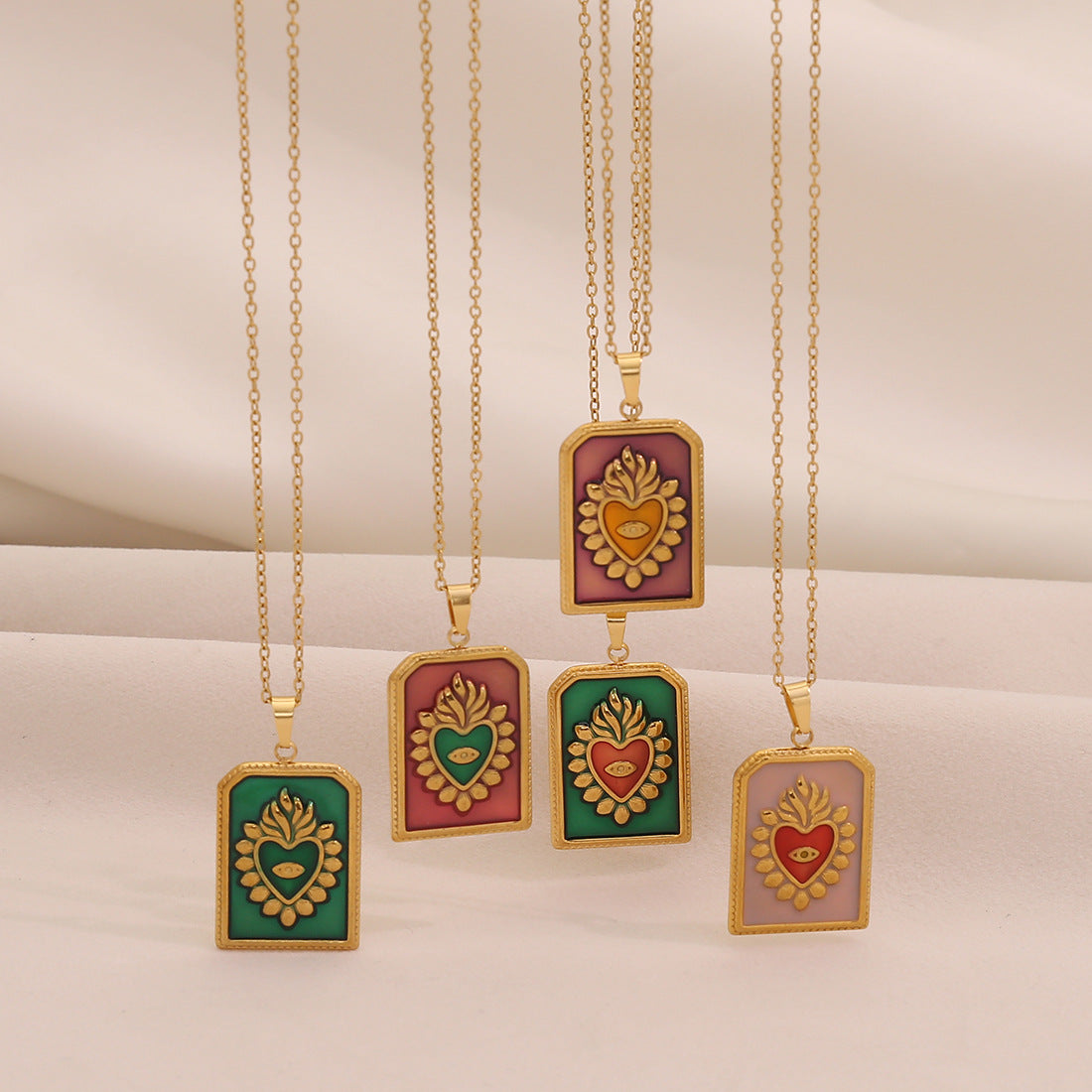 Multi-Color Love Tarot Pendant Necklace Personalized Stainless Steel Necklace N1539