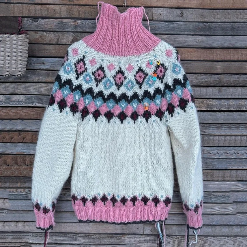 Fairman Island Geometric Contrast Turtleneck Sweater