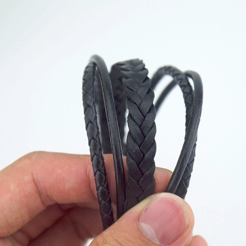 Casual Retro Solid Color 304 Stainless Steel Pu Leather Braid Handmade Men’s Wristband