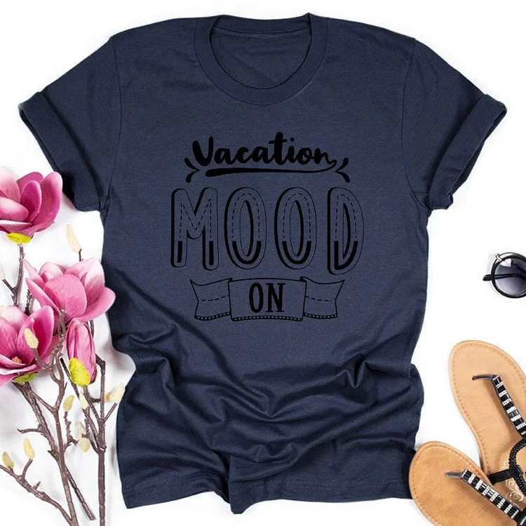 vacation mood on T-shirt -02859