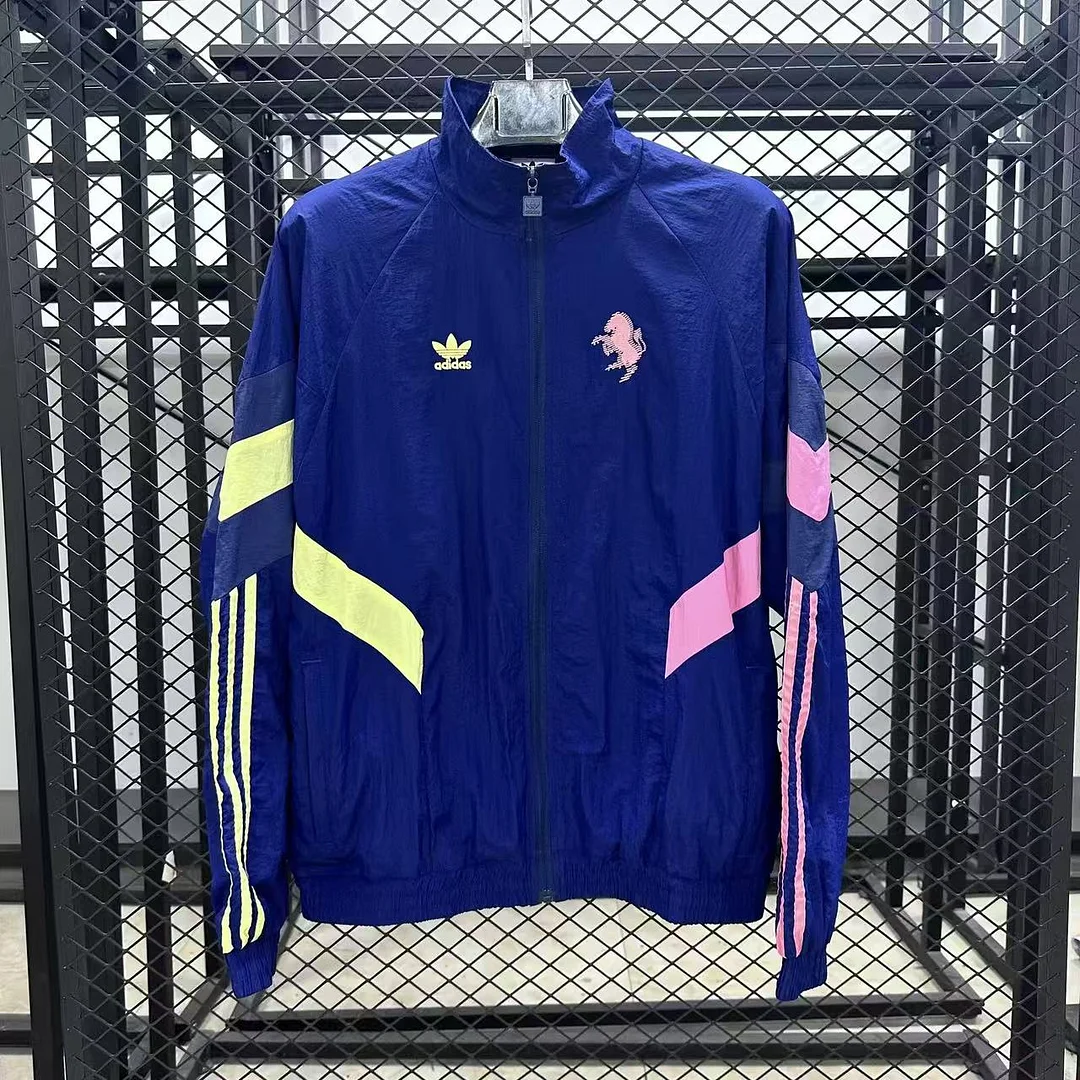 25/26 Juventus Windbreaker Jersey 01