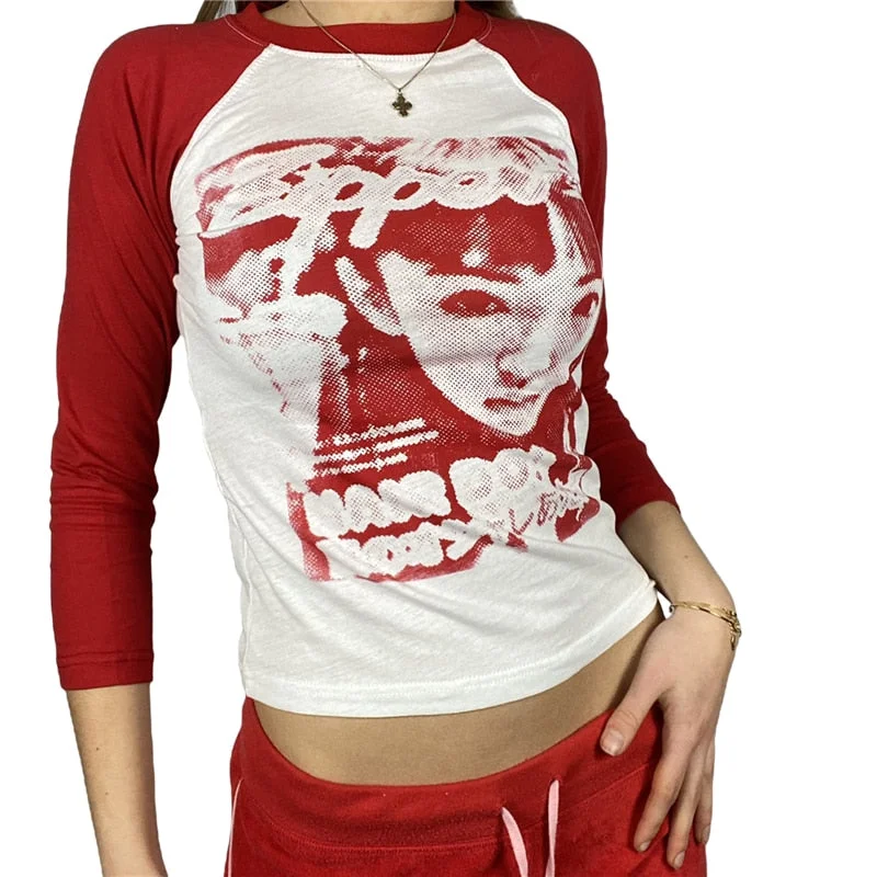 Xingqing Gothic Portrait Print T-shirt Aesthetic Short Sleevle Sweats Tees Harajuku Streetwear White Crop Top Women Clothes