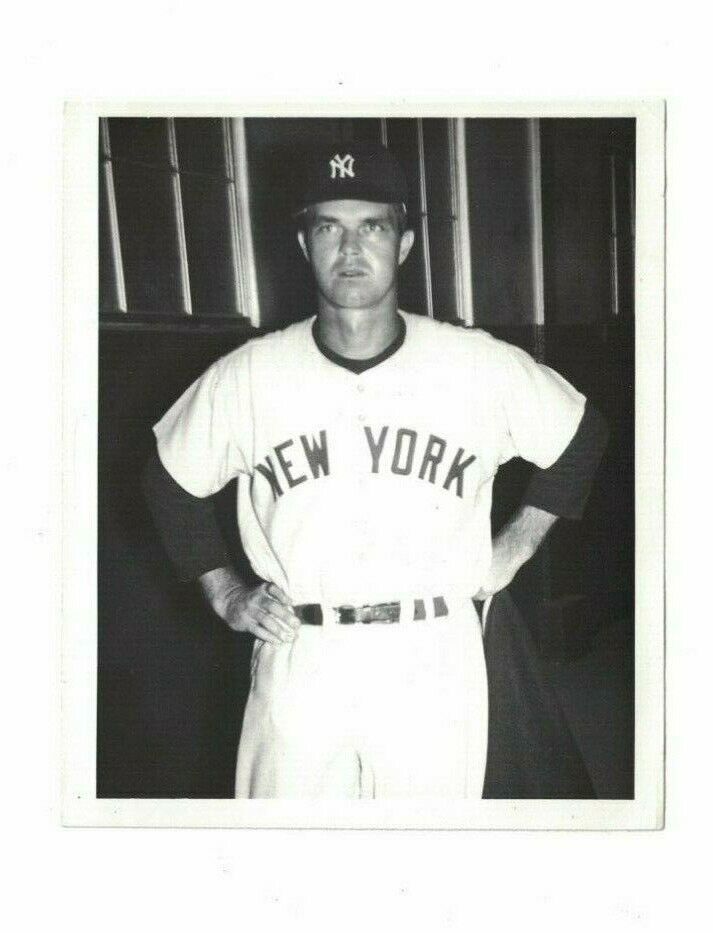 Johnny Sain New York Yankees Vintage Original 4x5