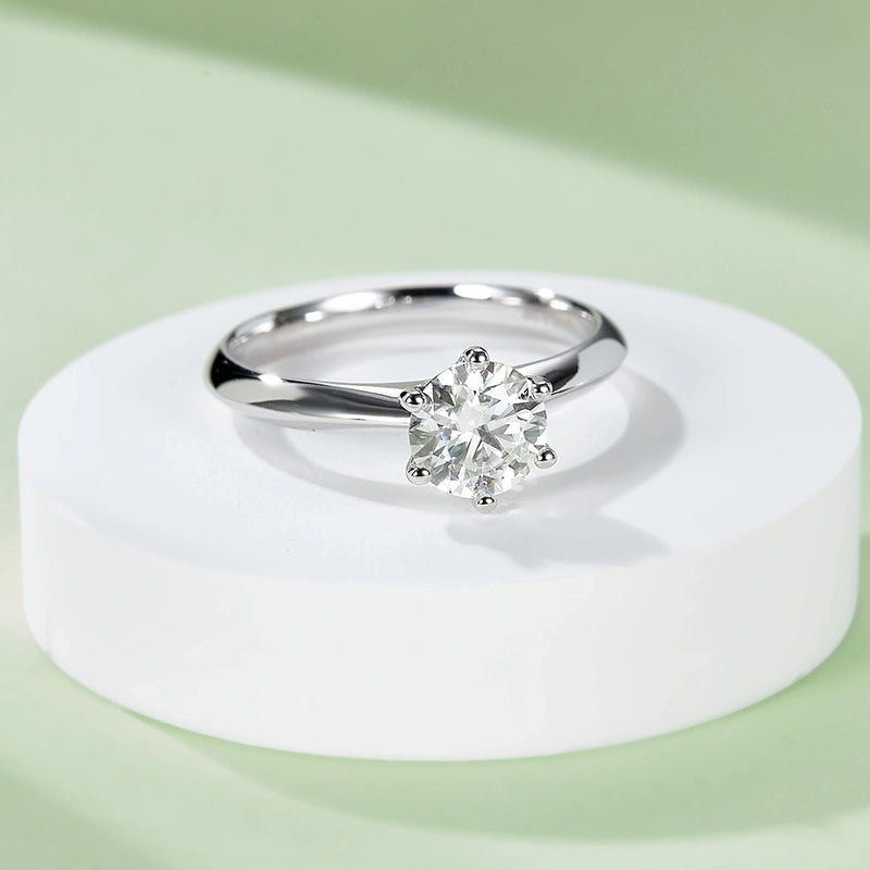 925 Sterling Silver Lab-grown Diamonds Moissanite Round Rings