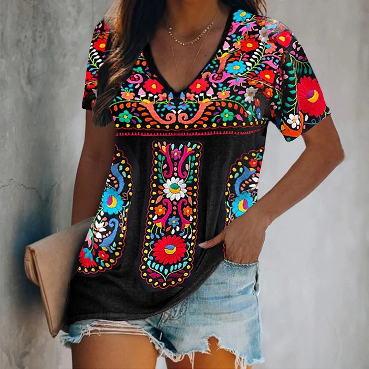 Western Ethnic Print Casual Short Sleeved T-Shirt