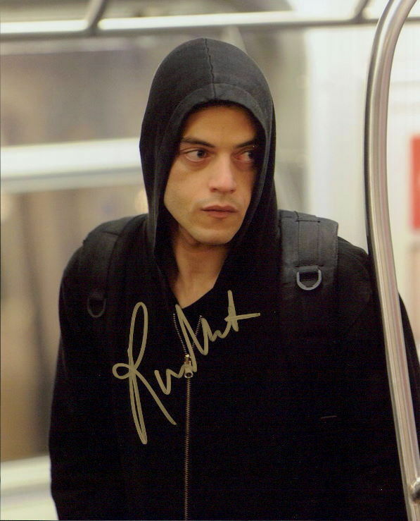 Rami Malek (Mr. Robot) signed 8X10 Photo Poster painting In-person