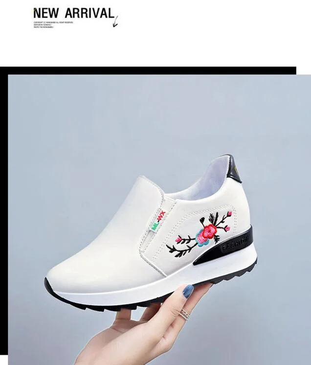 NEW Brand Women Casual Shoes Woman Sneakers Fashion Breathable PU Leather Platform White Women Shoes Soft Footwears Embroidered