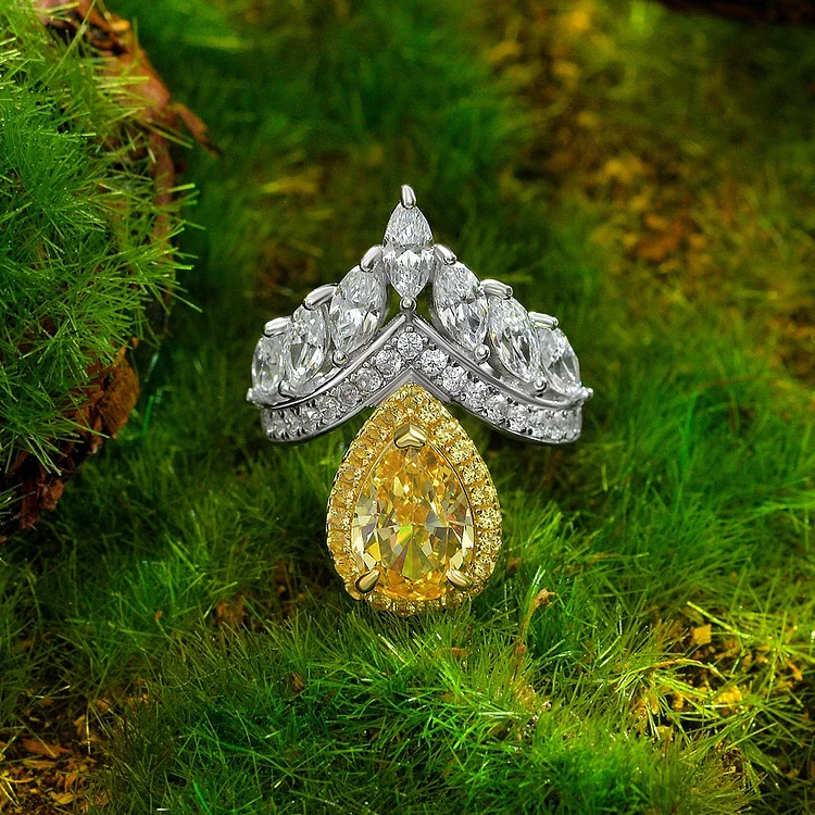2023 New Light Luxury Crown Drop Shape Yellow Ring
