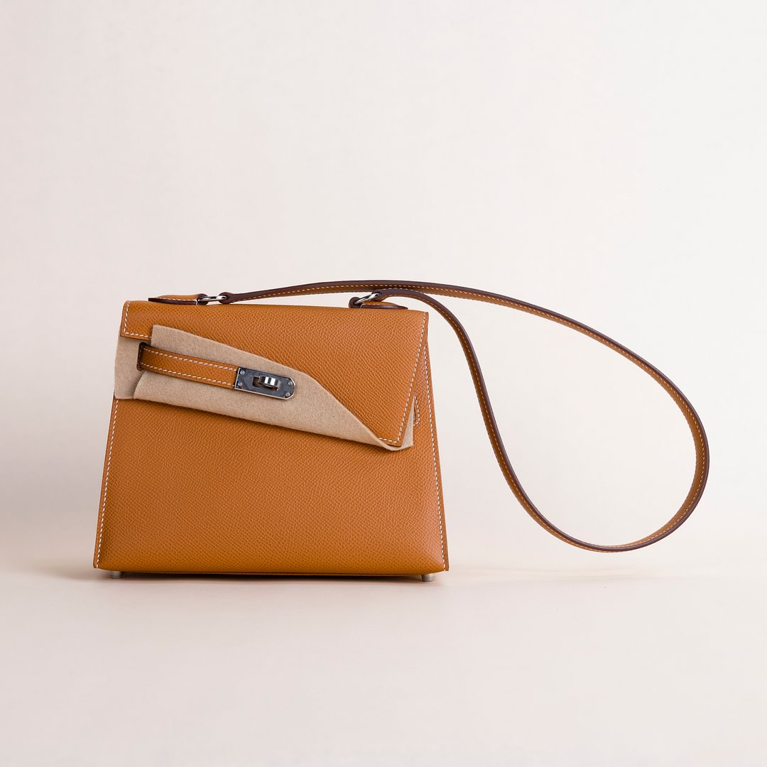 Kelly Disorder Epsom CK37 Gold  PHW