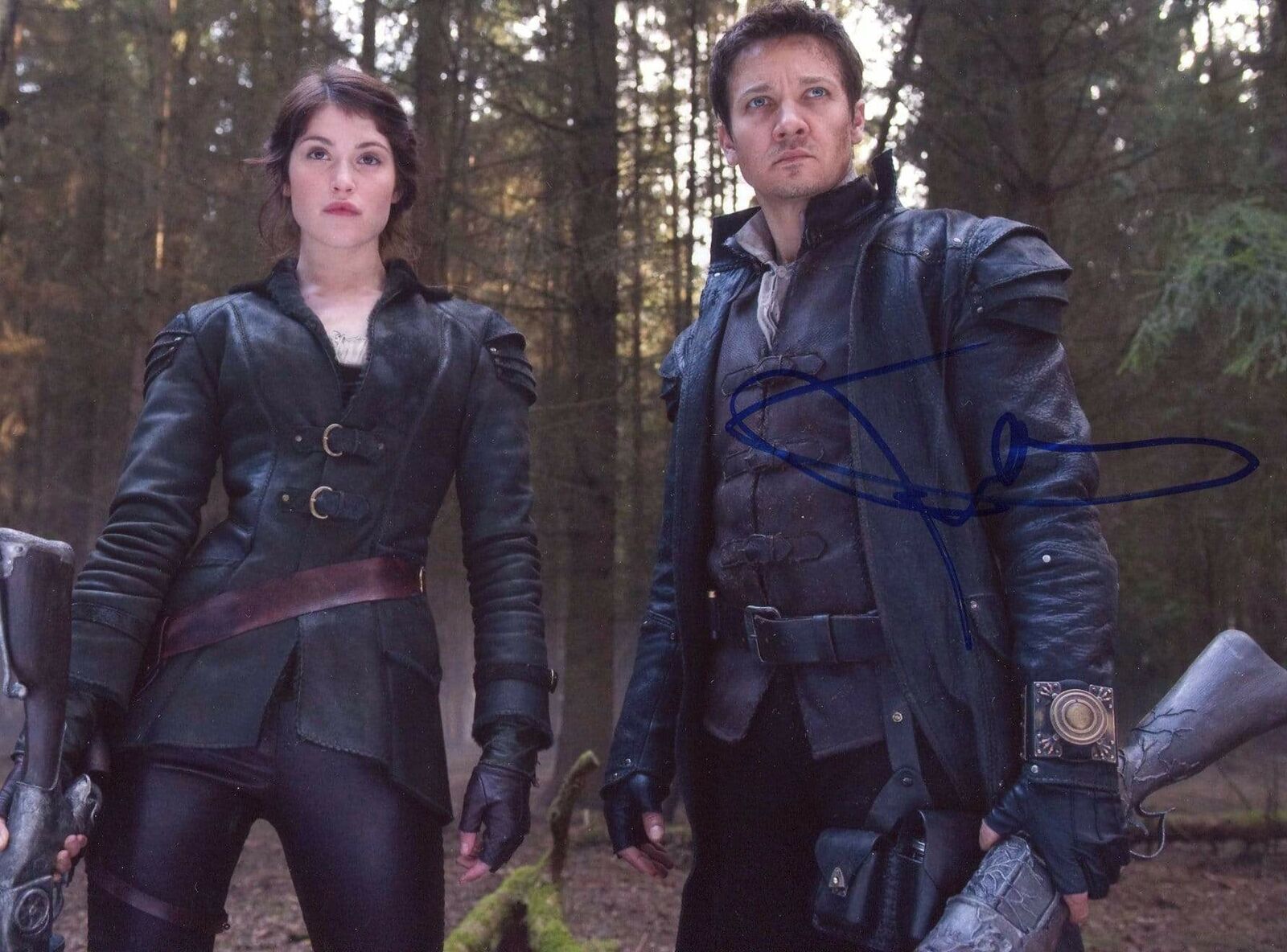 ACTOR Jeremy Renner HANSEL & GRETEL autograph, signed Photo Poster painting