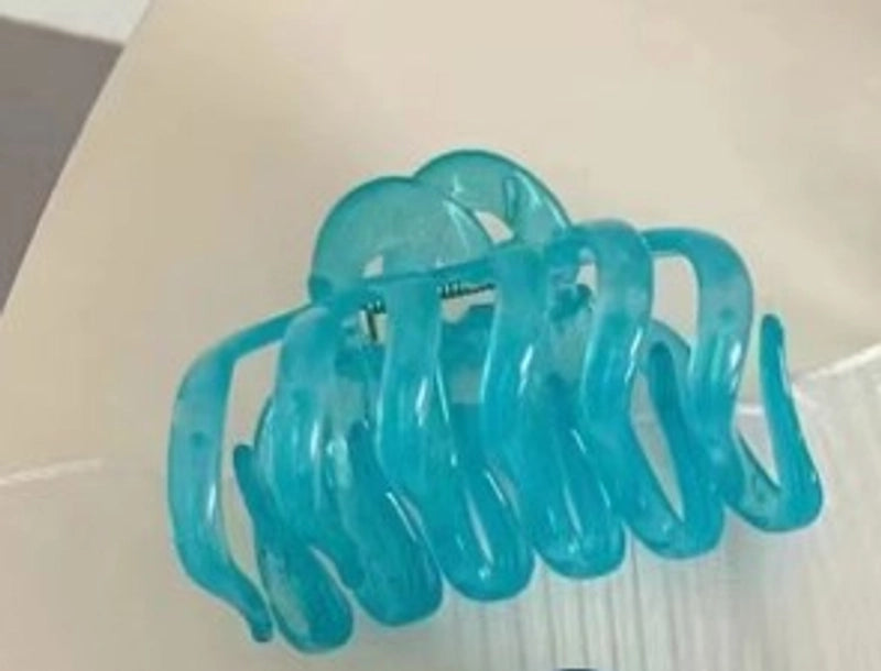 Minimalist Solid Color Plastic Hair Claws