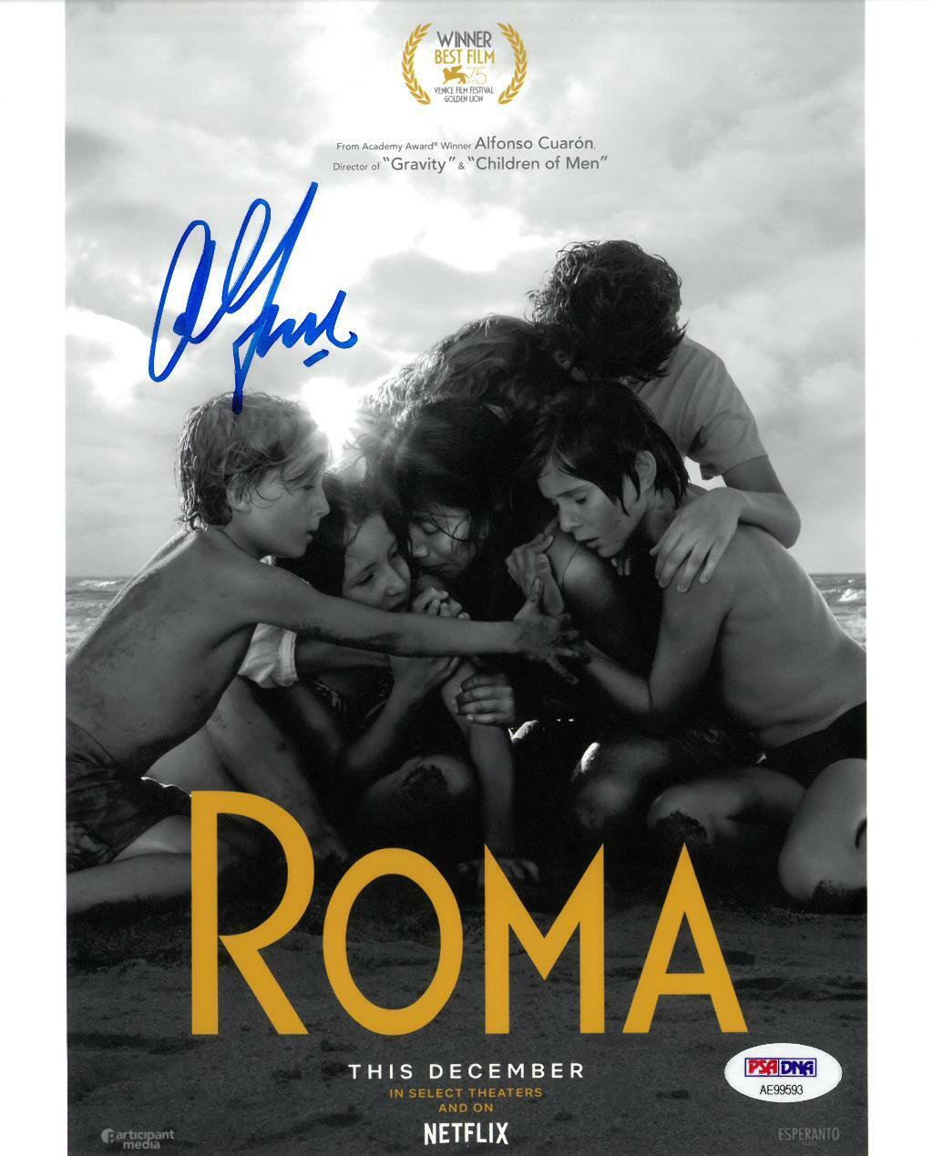 Alfonso Cuaron Signed Roma Authentic Autographed 8x10 Photo Poster painting PSA/DNA #AE99593