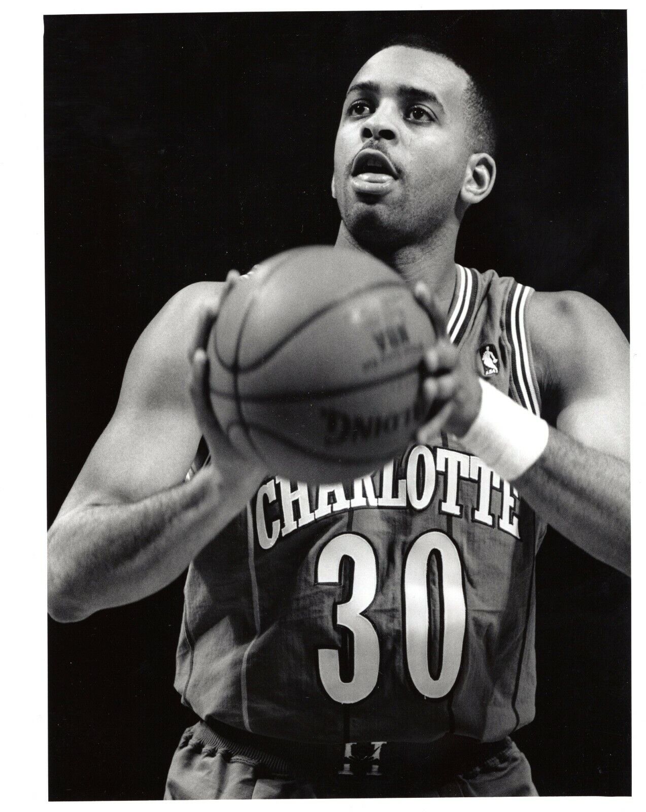 DELL CURRY Charlotte Hornets Stephen Curry's Father NBA 8x10 Promo Photo Poster painting 1991