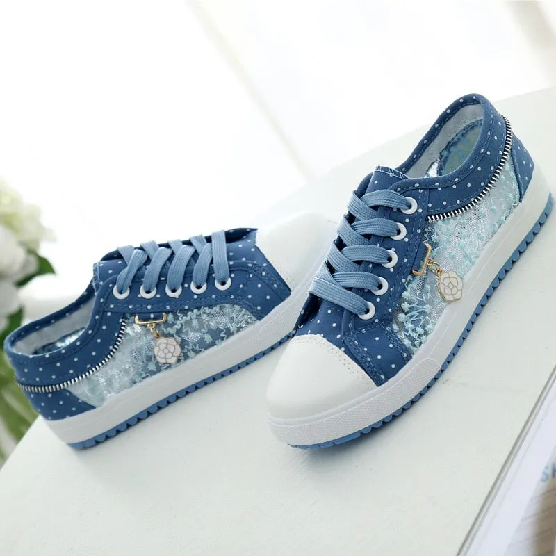 Back to college Women's Casual Shoes Summer Fashion Low Top Women's Sneakers Hollow Out Breathable Mesh Low Female Casual Canvas Shoes