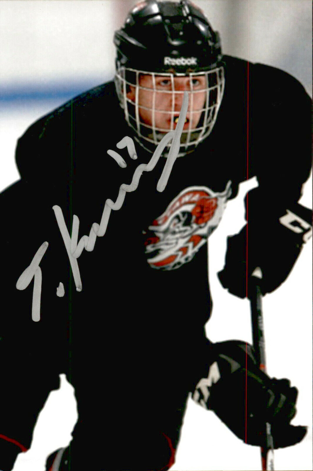 Travis Konecny SIGNED 4x6 Photo Poster painting OTTAWA 67's / PHILADELPHIA FLYERS #10