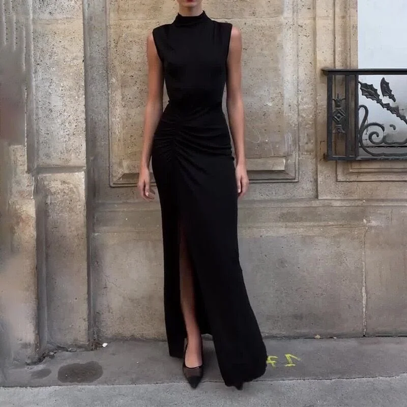 Women Casual Sleeveless Round Neck Plus Size Maxi Dresses