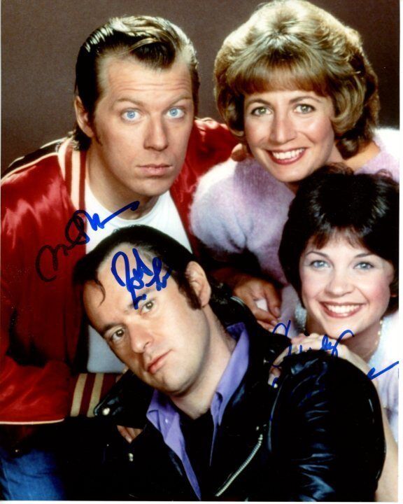 CINDY WILLIAMS DAVID L. LANDER MICHAEL MCKEAN signed LAVERNE SHIRLEY 8x10 Photo Poster painting