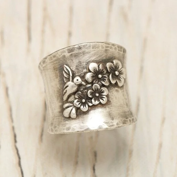 🔥Last Day 75% OFF🎁Bird Flower Wide Band Ring