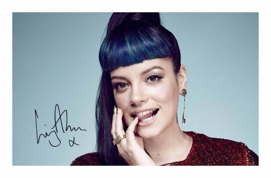 LILY ALLEN AUTOGRAPH SIGNED PP Photo Poster painting POSTER