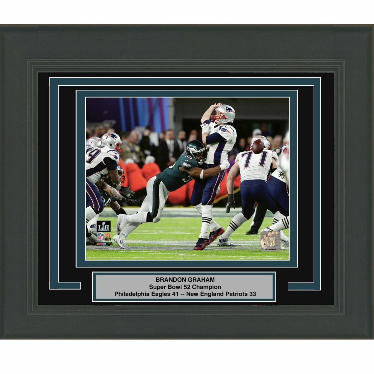 Framed BRANDON GRAHAM Sack Fumble Eagles Super Bowl 52 8x10 Photo Poster painting Matted #2