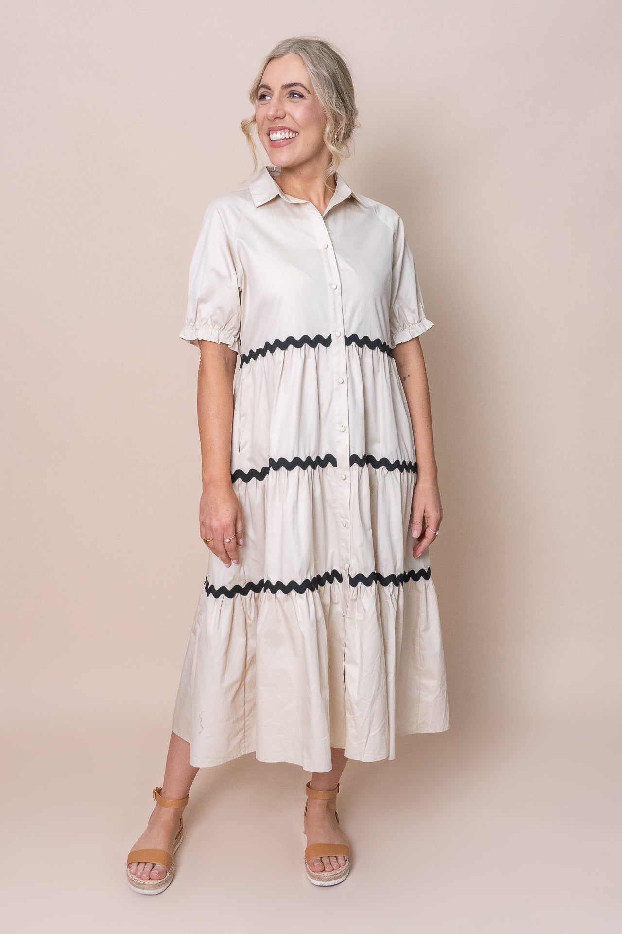 Neve Midi Dress in Nougat