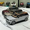 LCD 1:18 Land Rover Range Rover SV2022 Autobiography Long Wheelbase Car Model