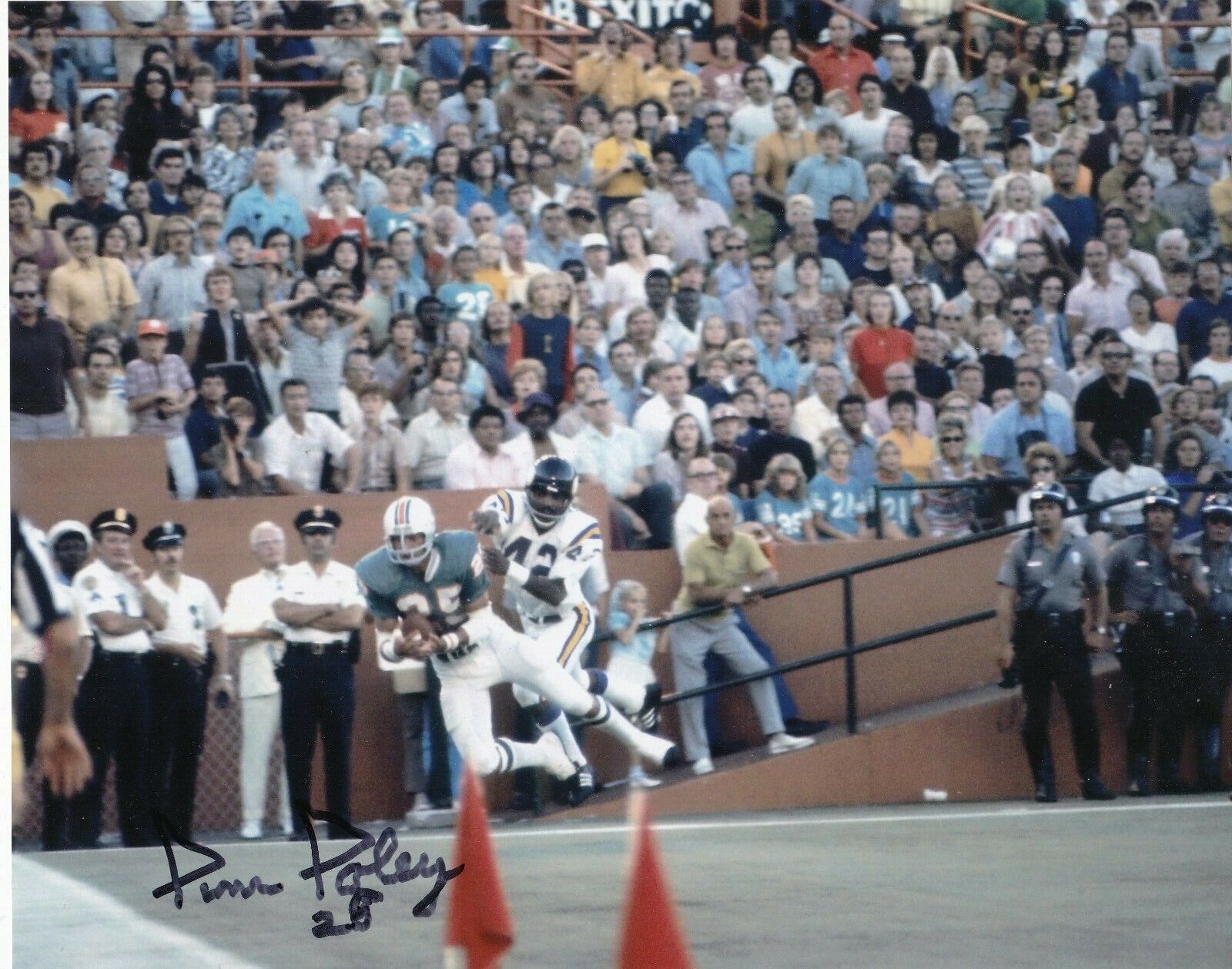 TIM FOLEY MIAMI DOLPHINS 1972 ACTION SIGNED 8x10