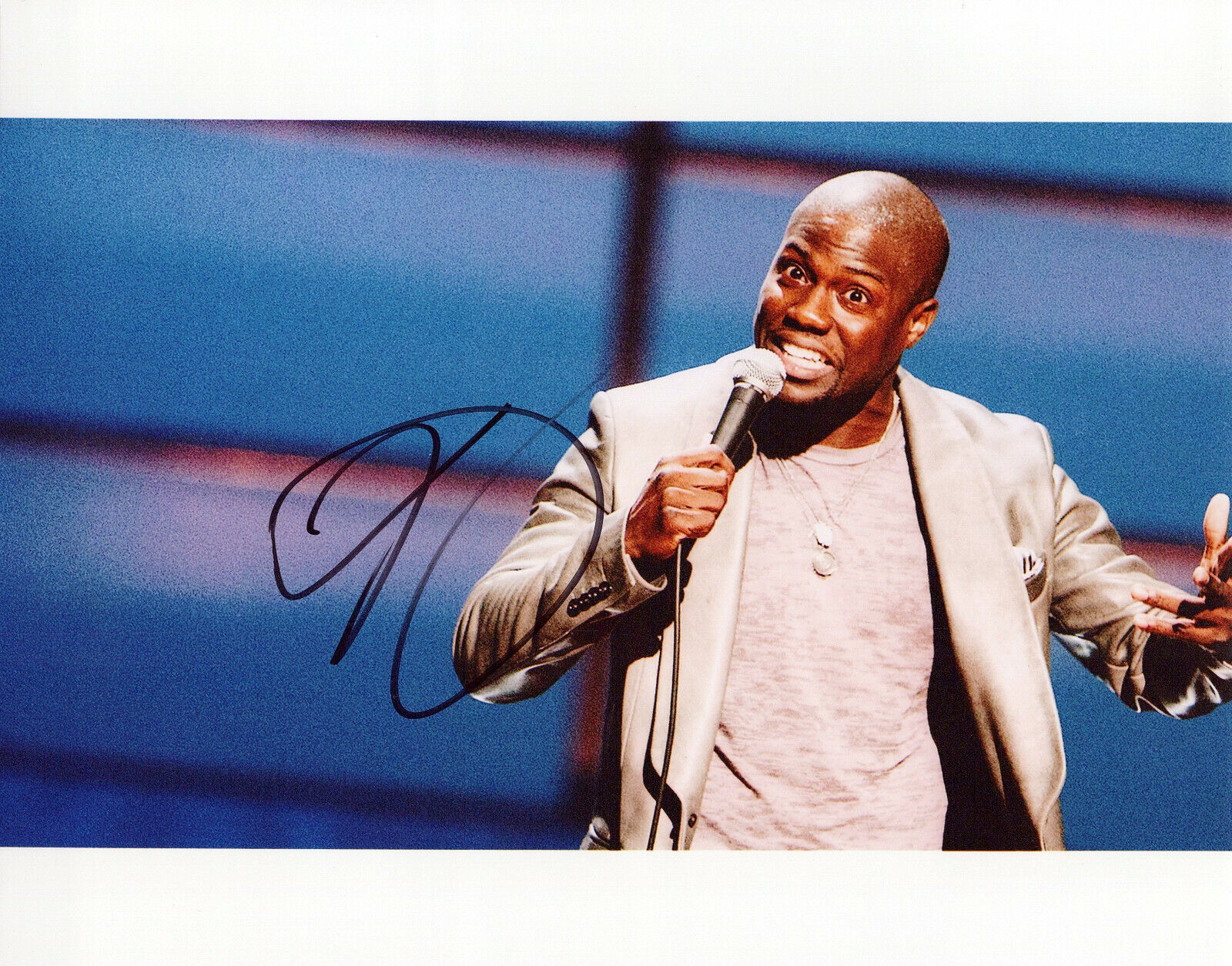 Kevin Hart head shot autographed Photo Poster painting signed 8x10 #10