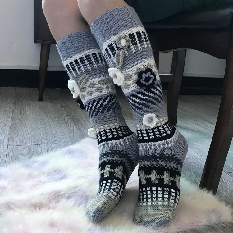 Soft Warm Retro Flower Jacquard Weave Socks